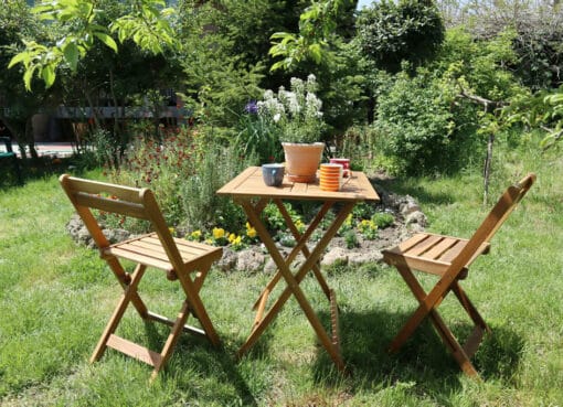 5 tipov, ako sa starať o drevený záhradný exteriérový nábytok